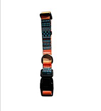 Cargar imagen en el visor de la galería, Collar bordado colorido 🐾🐶🐱💫